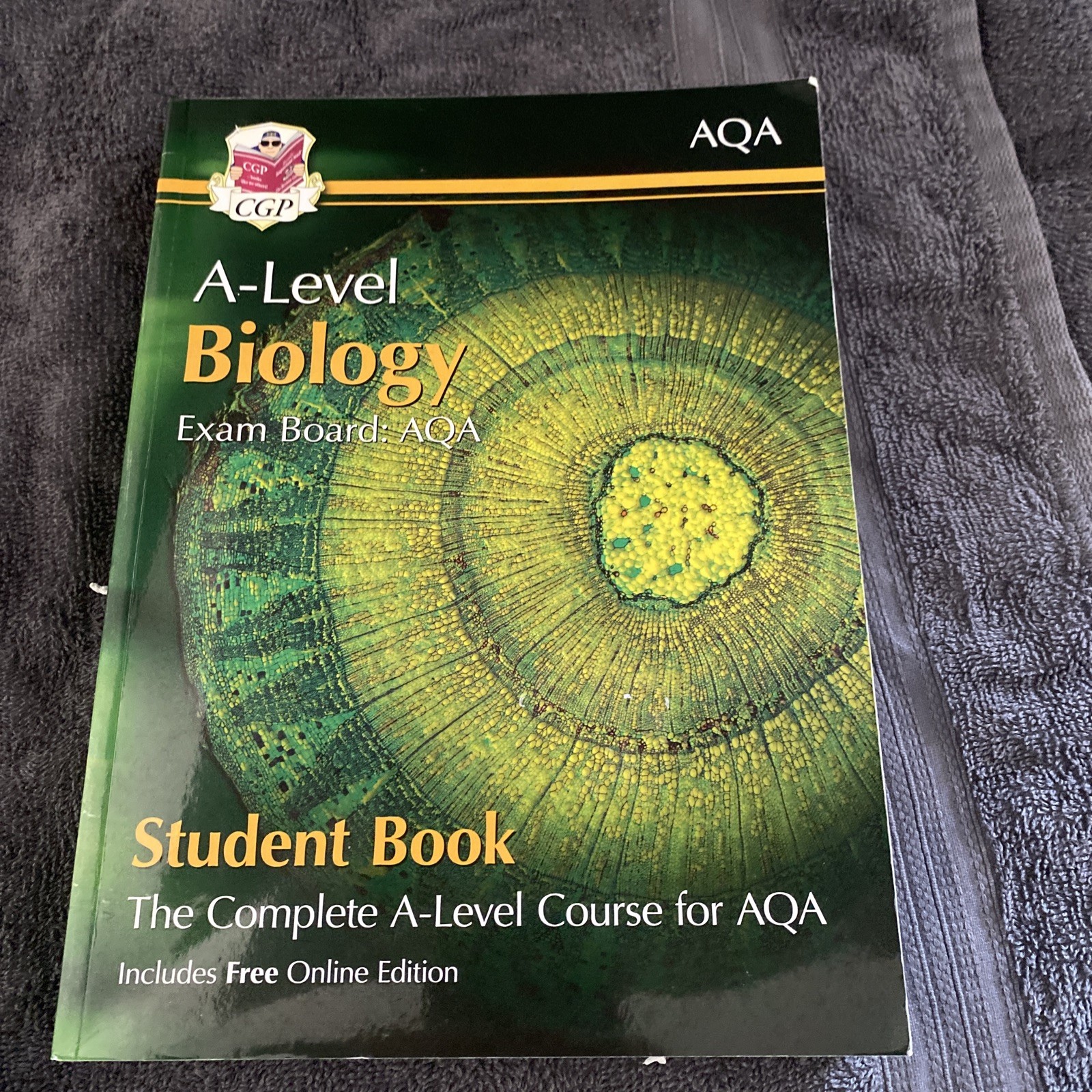 A- Level Biology Student Book. Complete A Level Course For AQA