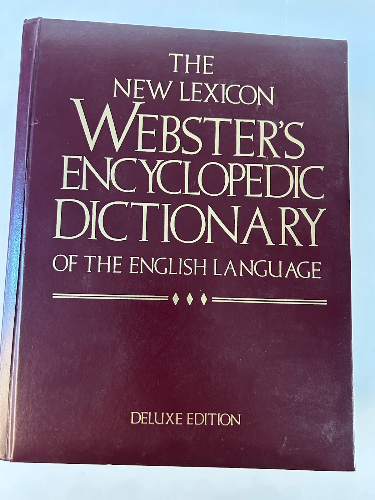 New Lexicon Webster’s Dictionary of the English Language Encyclopedic Deluxe