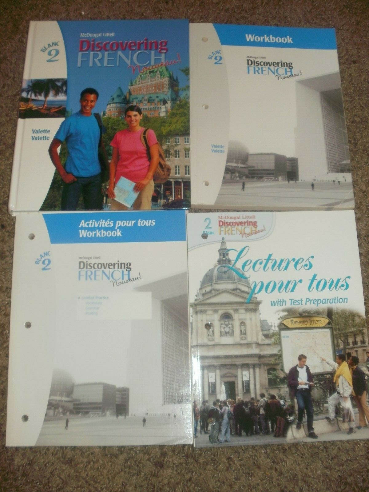 Lectures pour tous McDougal DISCOVERING FRENCH 2 Blanc LOT SET Text Workbooks