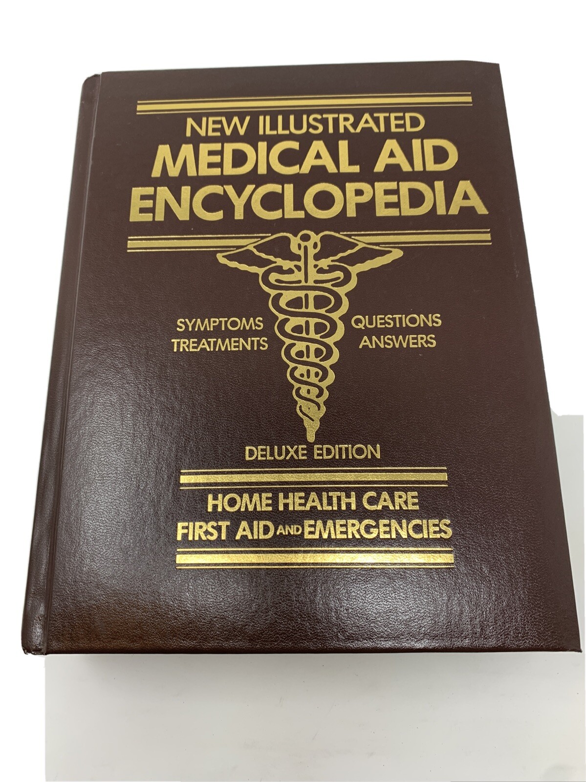 New Illustrated Medical Aid Encyclopedia: First Aid And Emergencies Deluxe Ed.