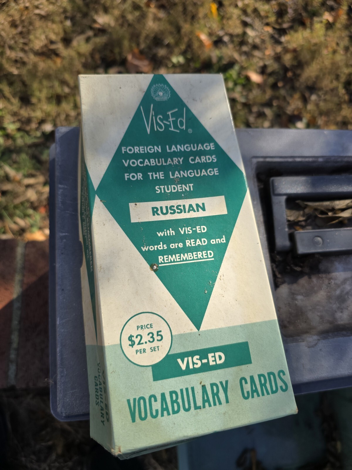 Vis-Ed (Visual Education)Russian Vocabulary Cards: Academic Study Card Set