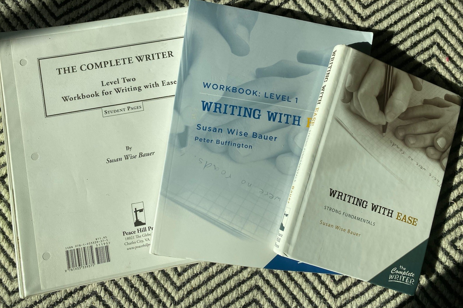 The Complete Writer: Writing With Ease Workbook: Level 1 & 2, Manual Included.
