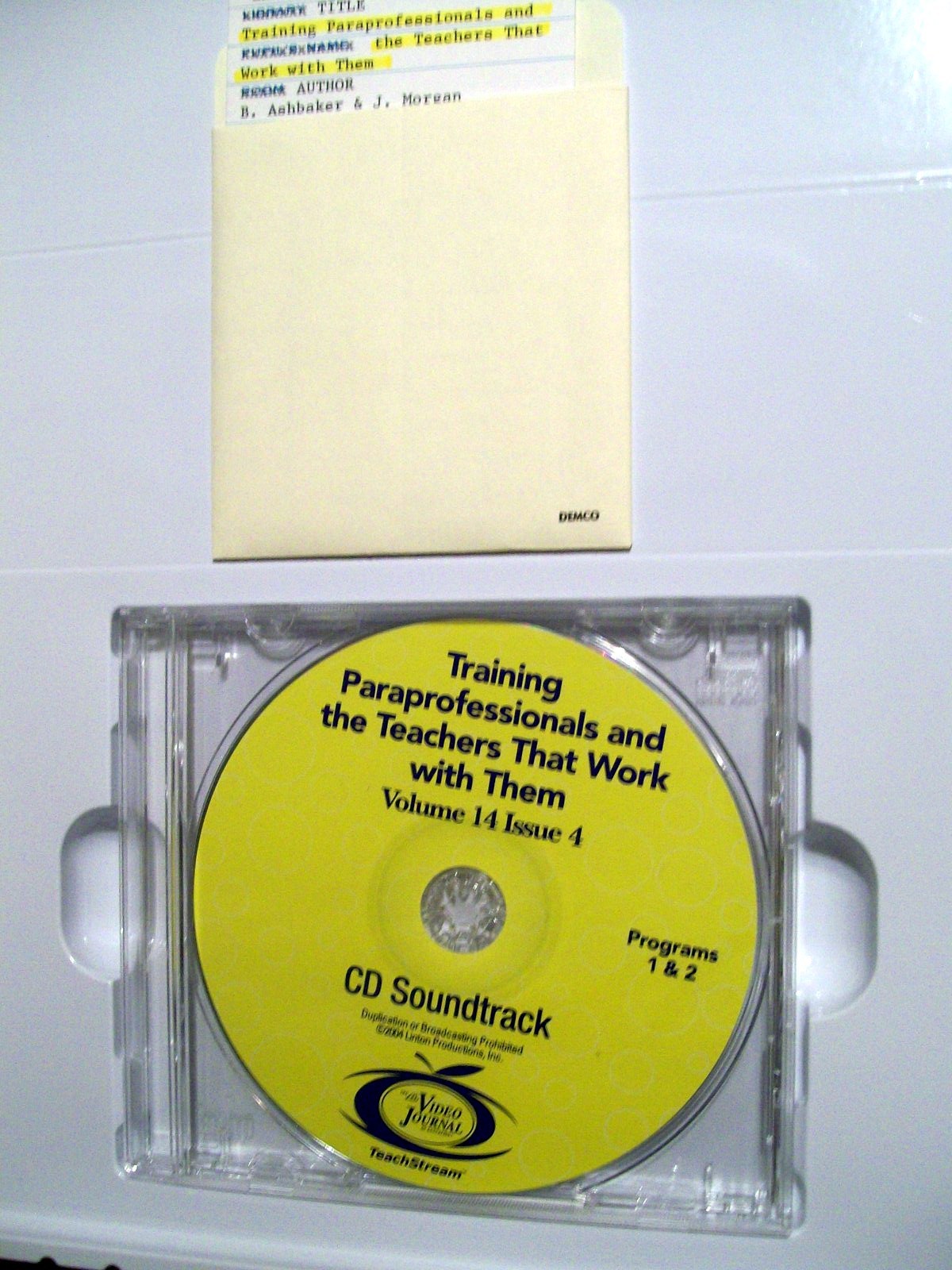 Training Paraprofessionals & the Teachers that Work with Them (Mixed Media Kit)