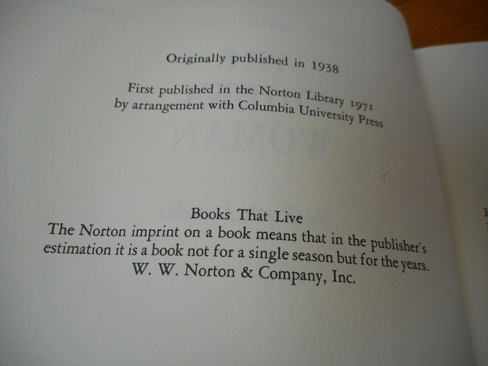 «THE OJIBWA WOMAN» by Ruth Landes – Norton Library PAPERBACK – AMERICAN INDIANS