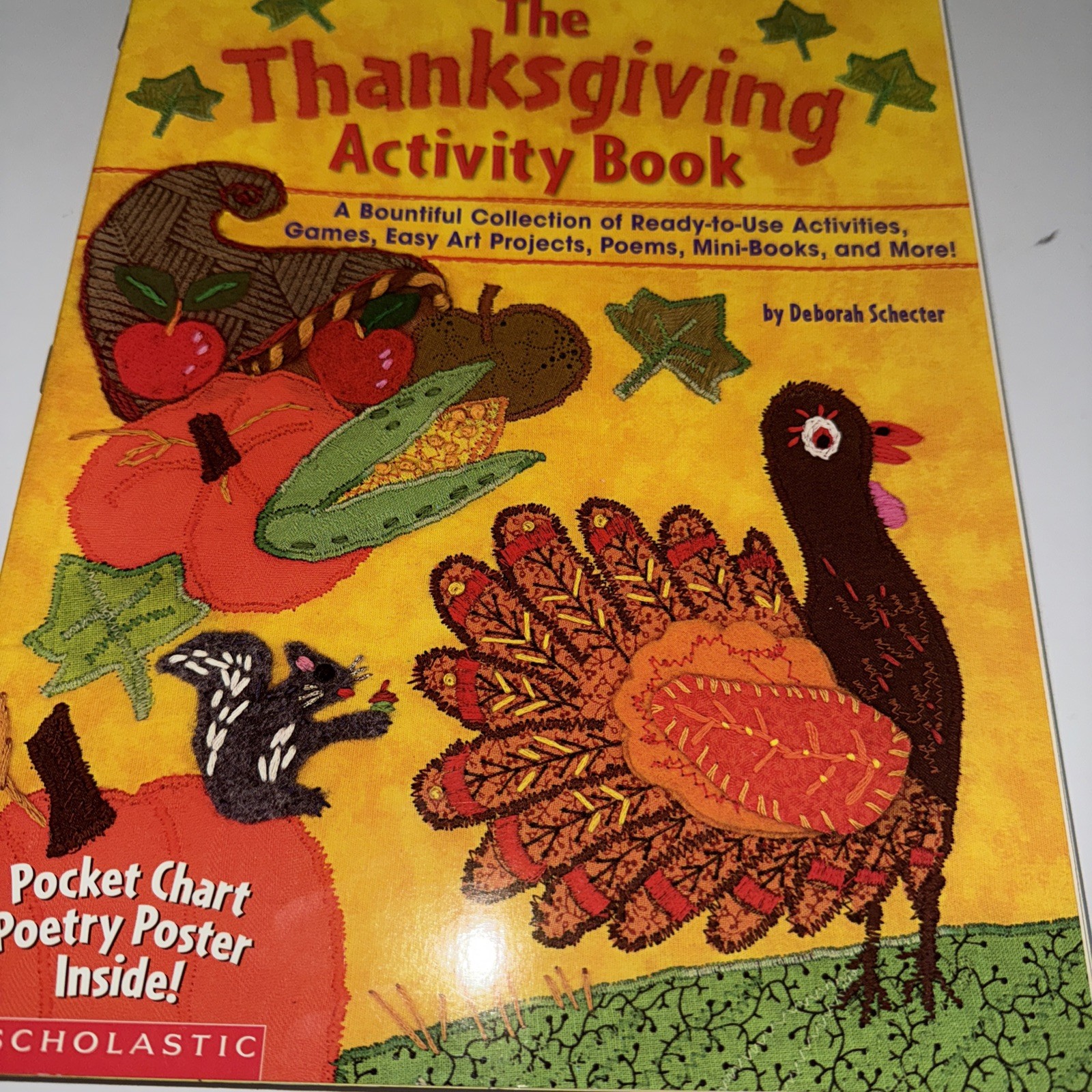 Scholastic Teaching resources K-2 Reading Comp, Holidays 4 Book Lot