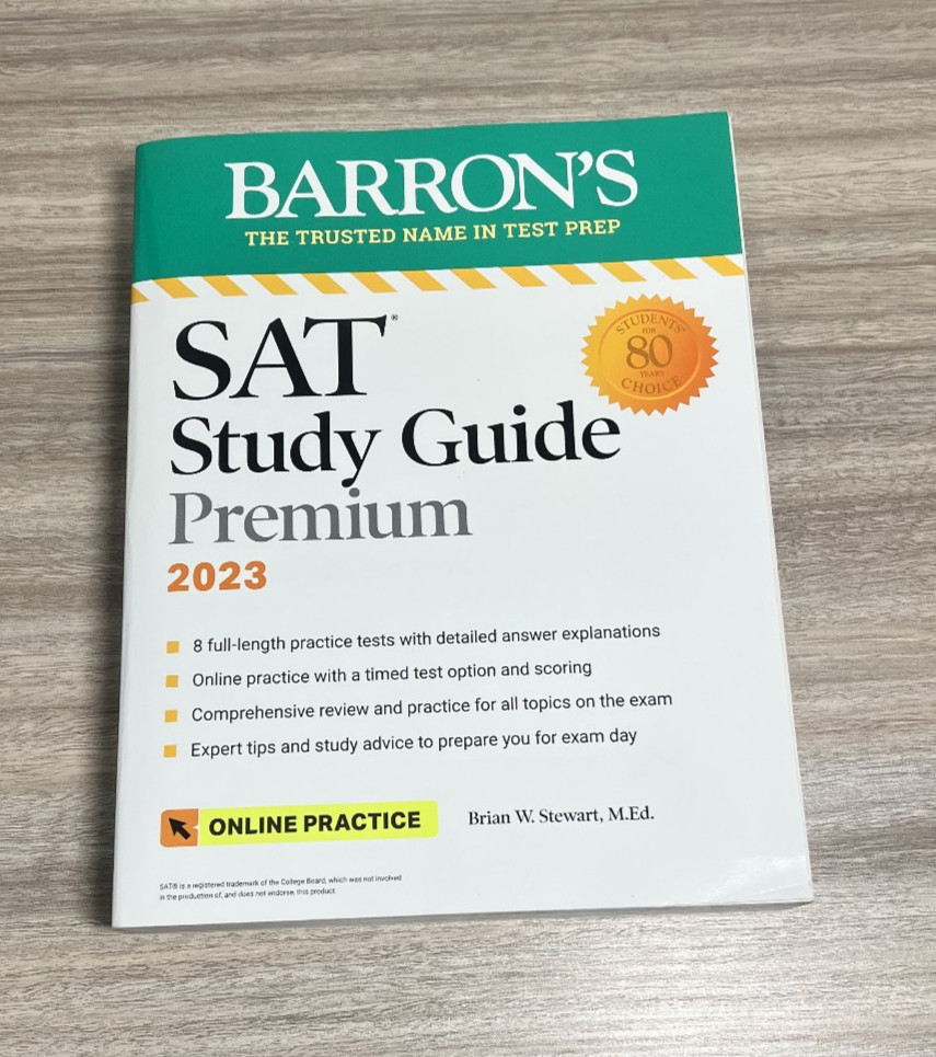 Barron’s SAT Study Guide Premium 2023 – 8 full-length practice tests