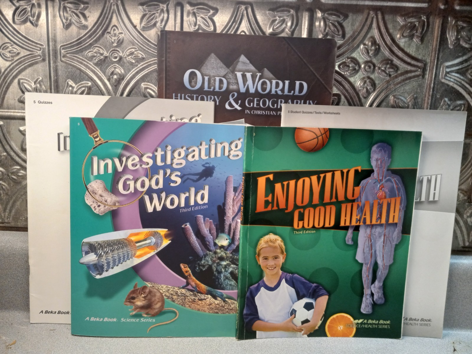 A Beka Book Homeschool Elementary 5th Grade History, Science & Health Child Kit
