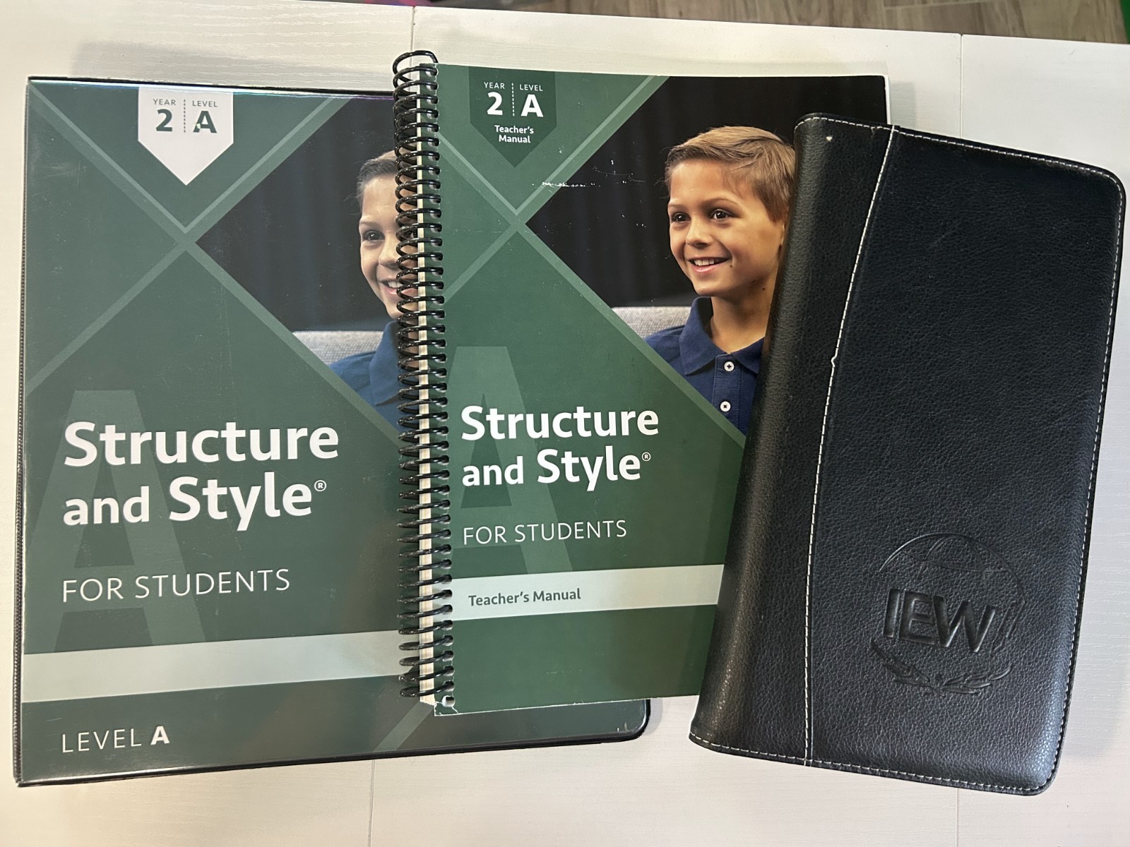 IEW Structure and Style Year 2 Level A Teacher Manual 24 DVD Lesson Set Binder