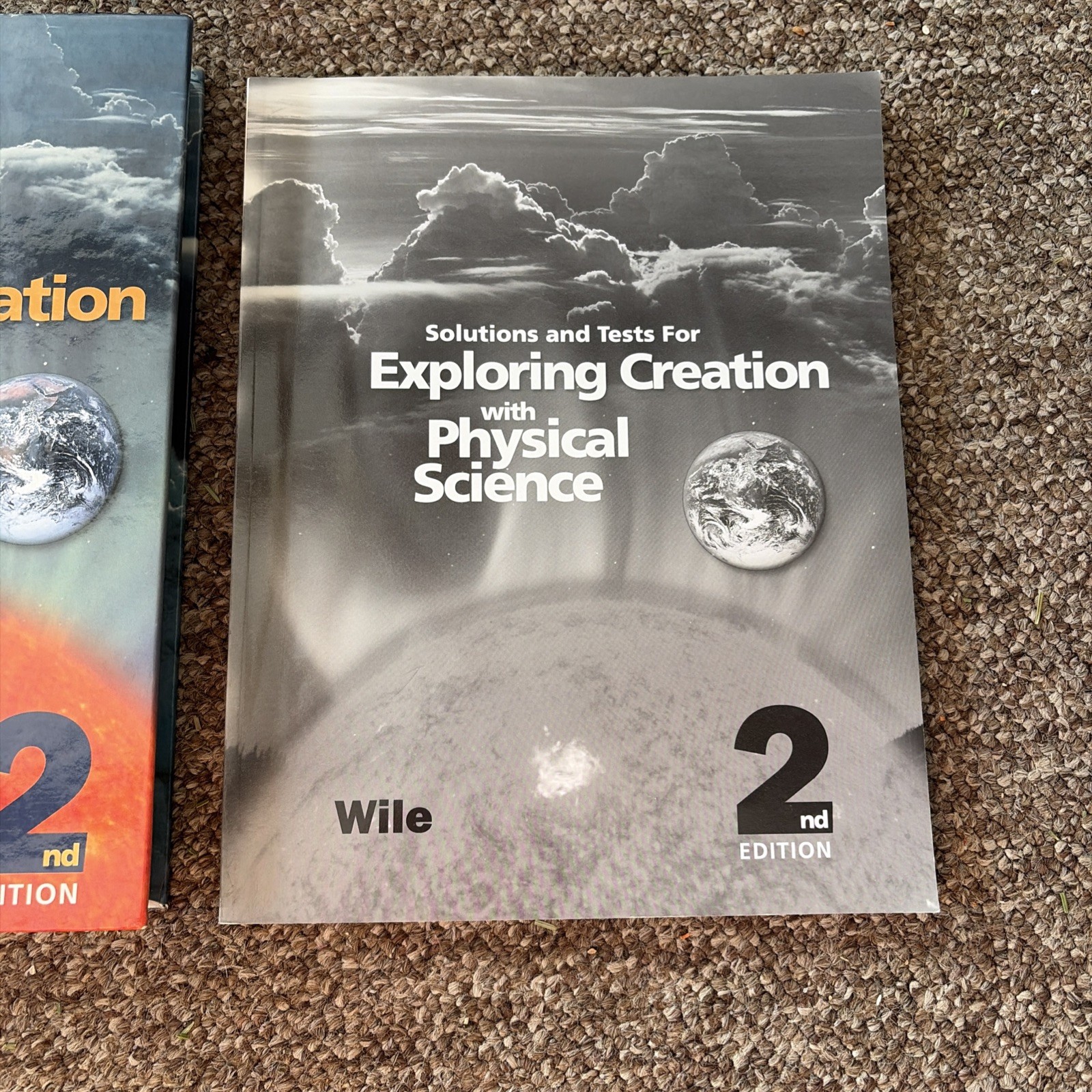 Exploring Creation with Physical Science : Student Text & Answer Key