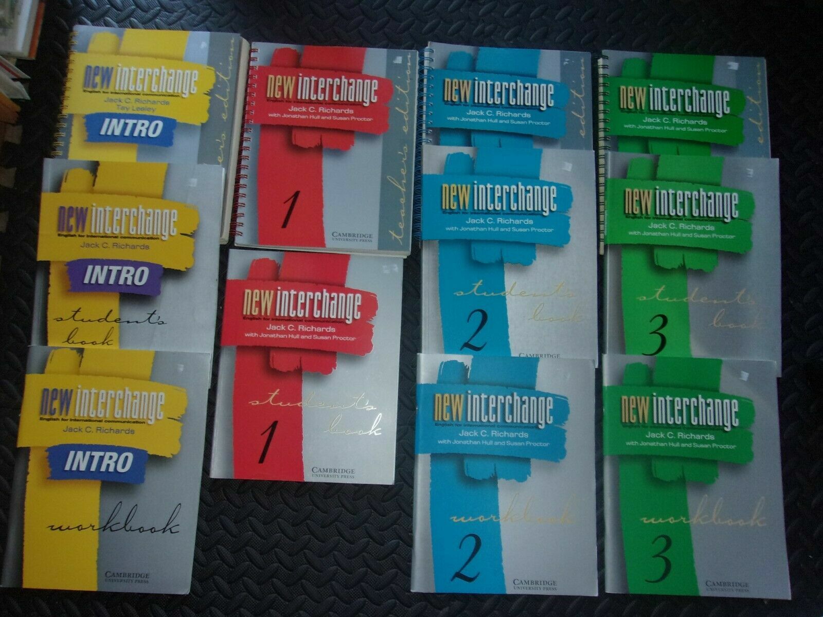 NEW INTERCHANGE English for International Communication Richards INTRO 1 2 3 SET