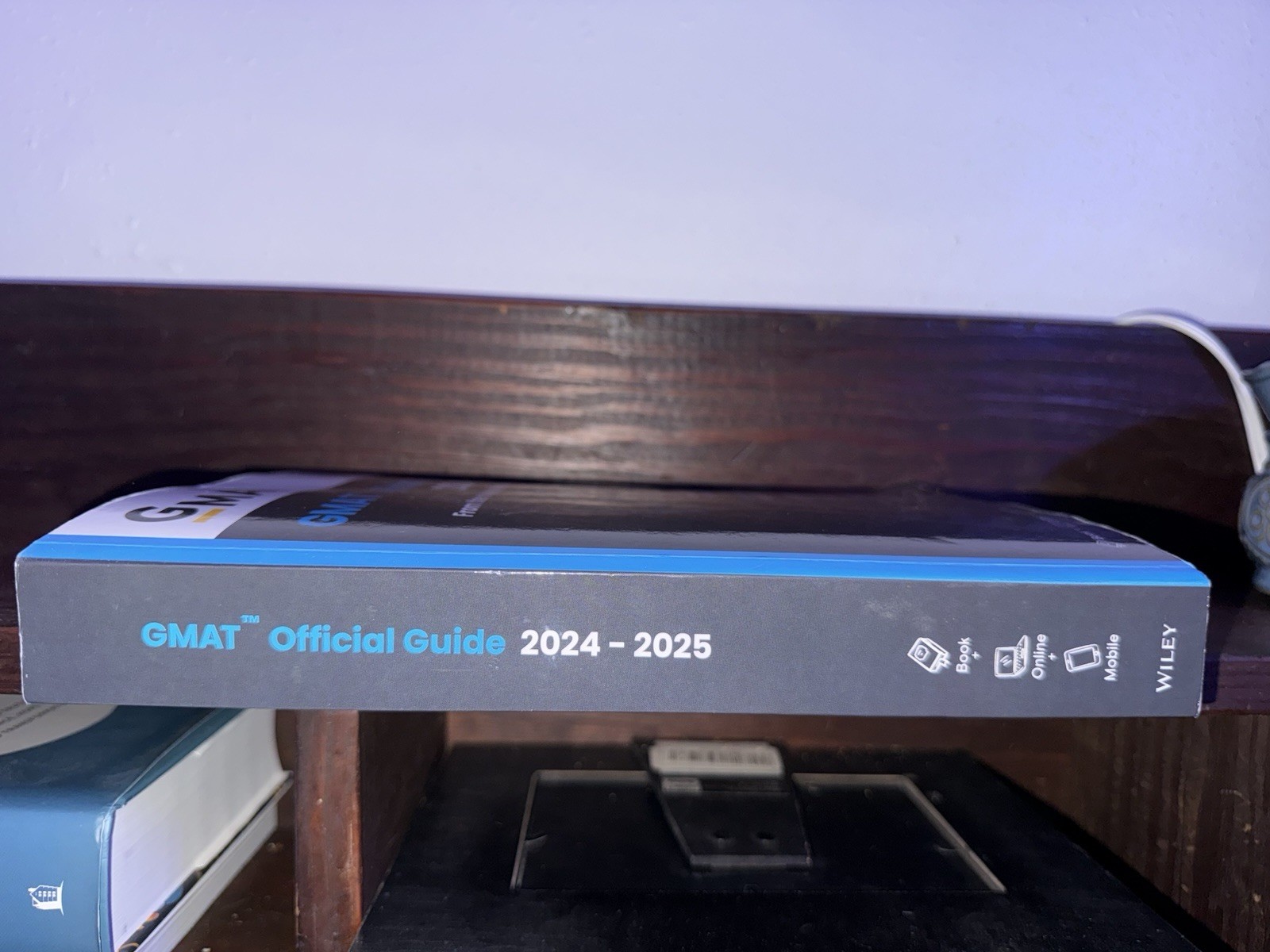 GMAT Official Guide 2024-2025 Wiley Study Guide Paperback with Flashcards