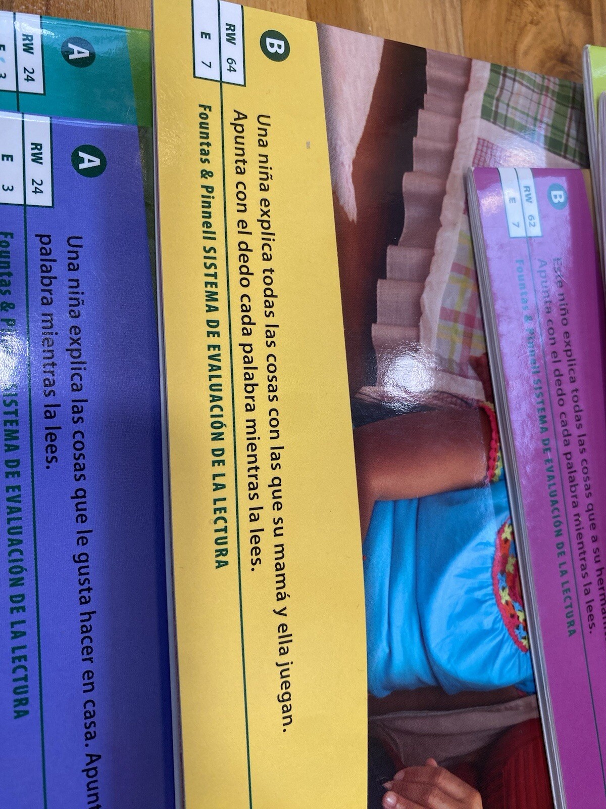 FOUNTAS & PINNELL Spanish Leveled Readers Grades K-2 Levels A-N Benchmark Assess