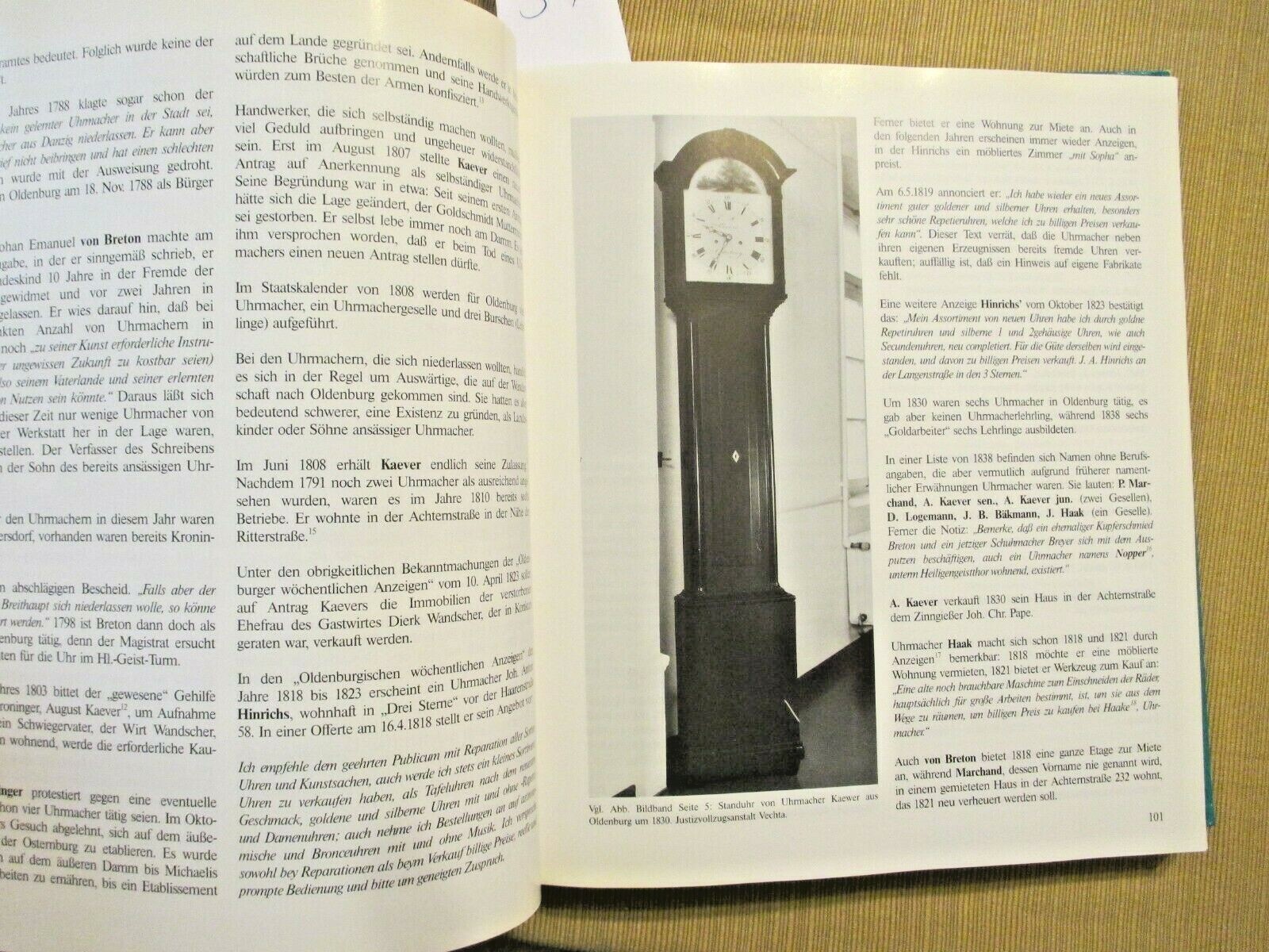 Materialien and Studien. German watchmaking book.