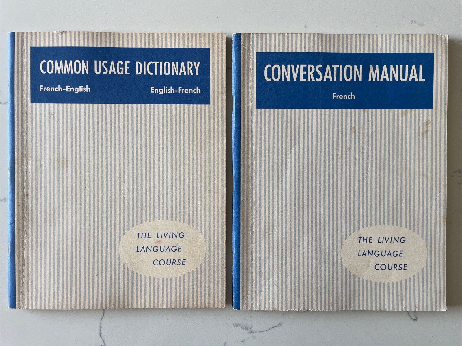Common Usage Dictionary + Conversation Manual FRENCH Living Language (1955 PB)