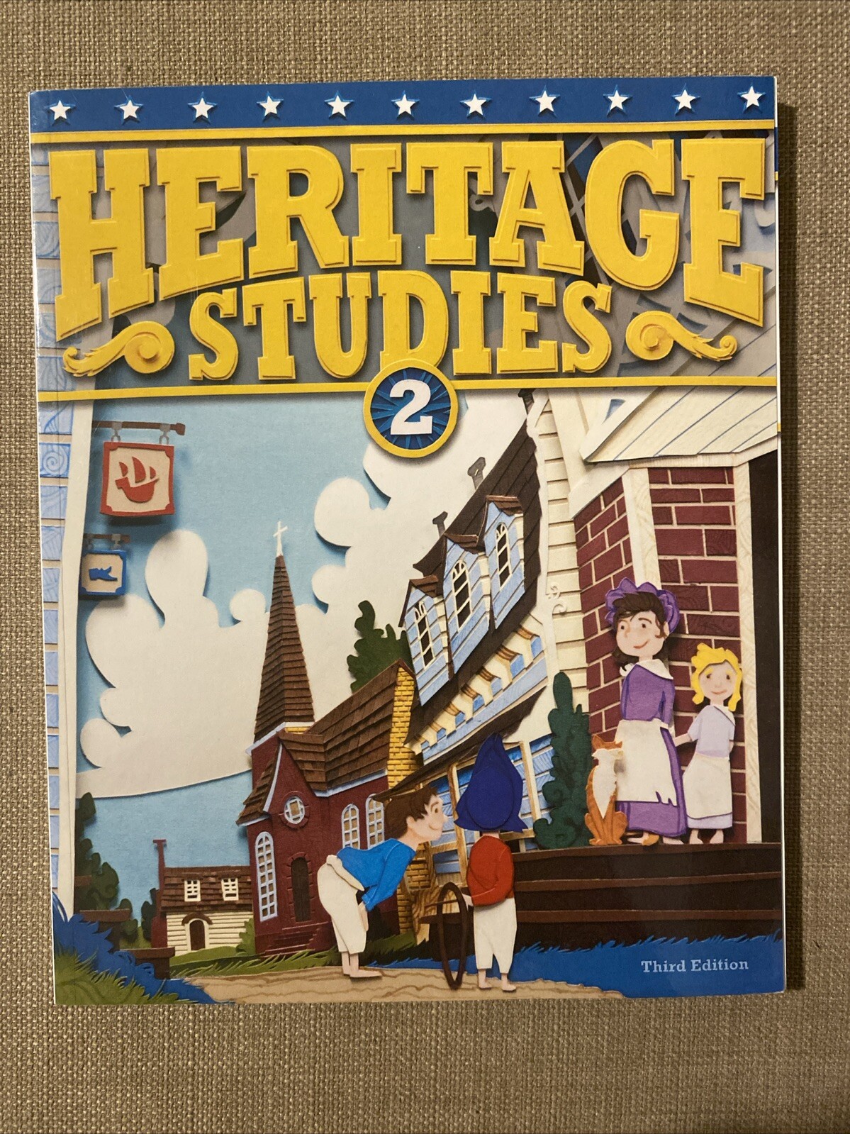 HERITAGE STUDIES 2 STUDENT TXT By Bju Press Like New