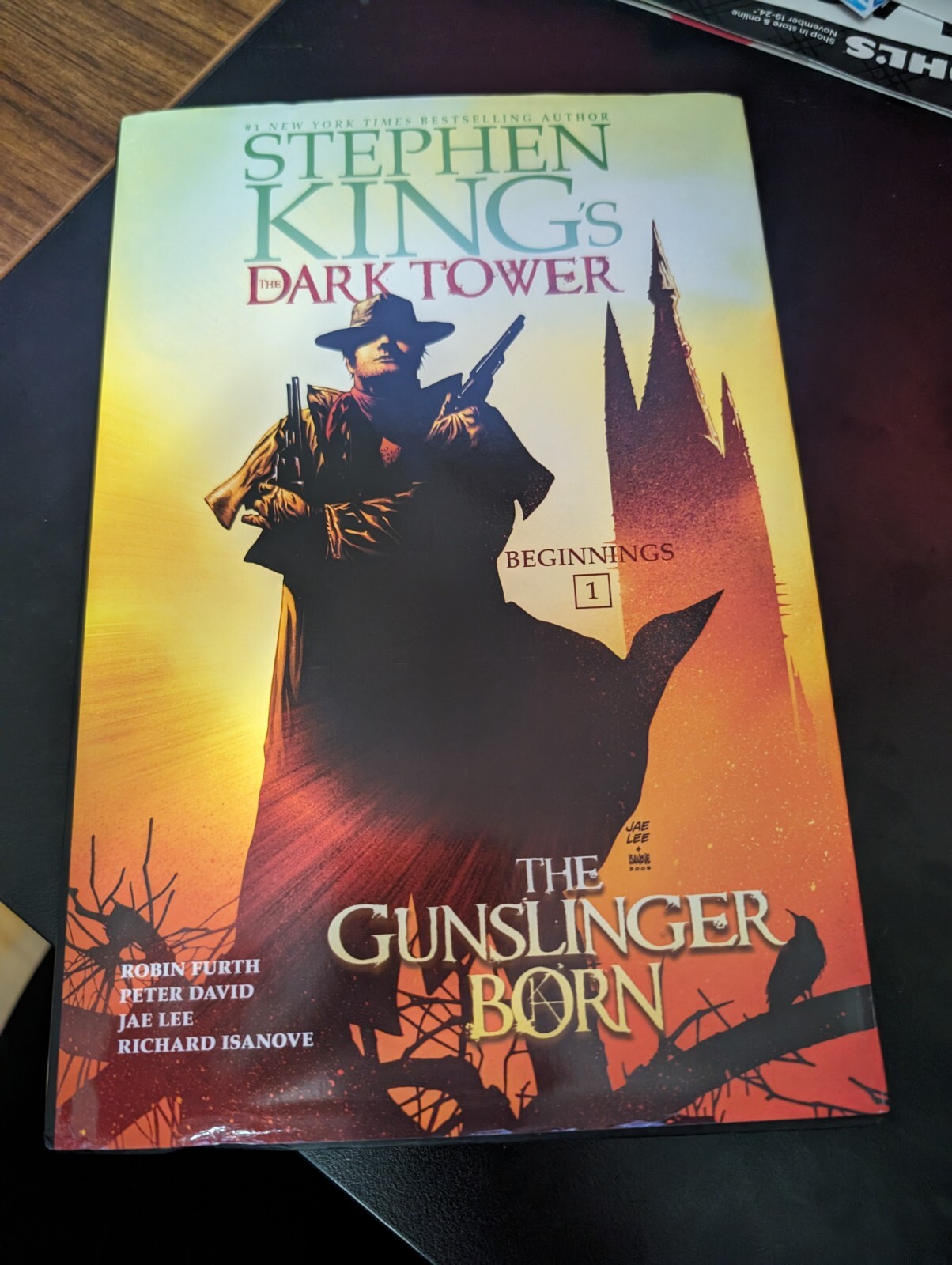 THE GUNSLINGER BORN (1) (STEPHEN KING’S THE DARK TOWER: By Robin Furth