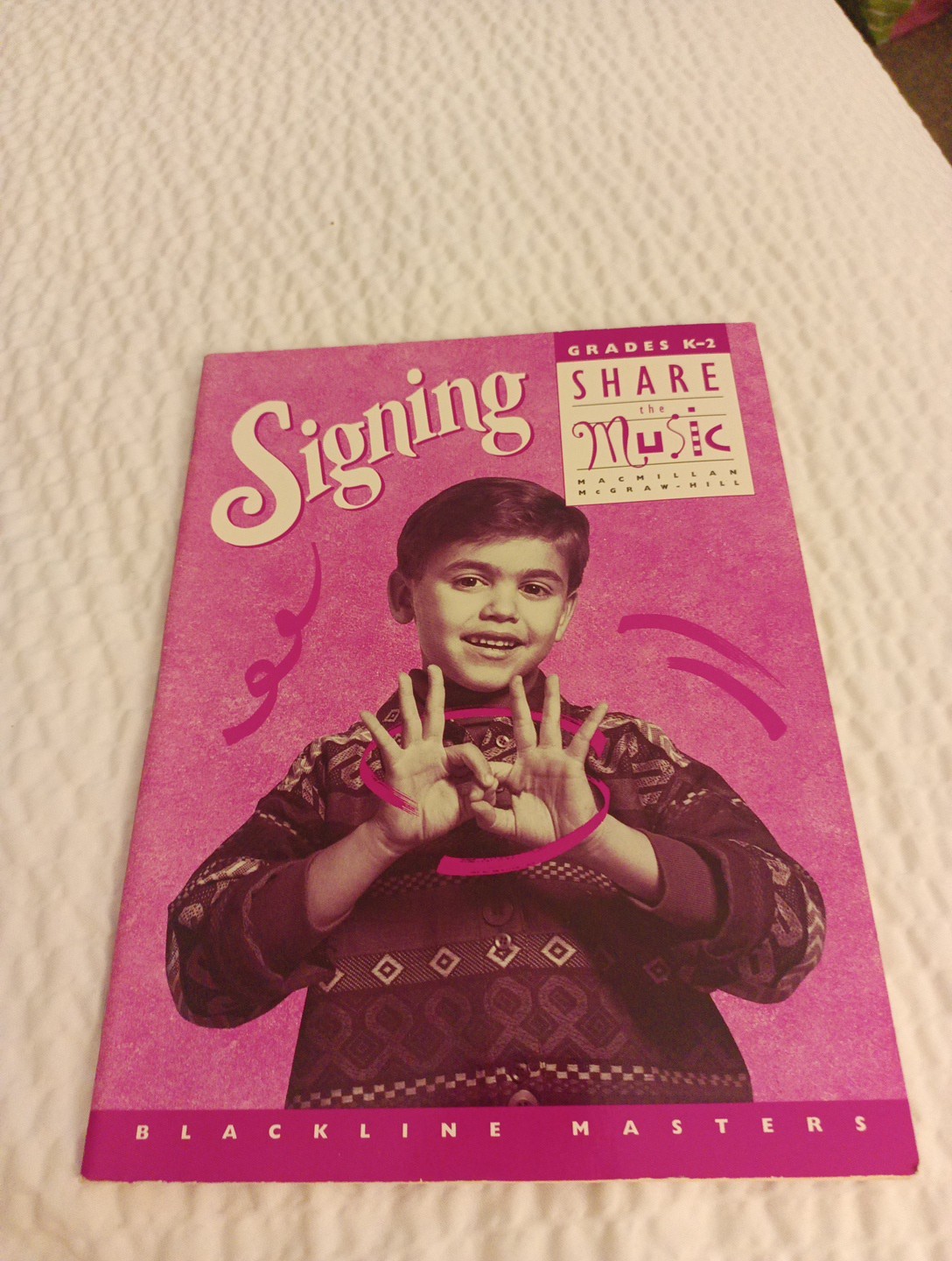 Share the Music Grade K-2 Signing Book by McGraw Hill Homeschool