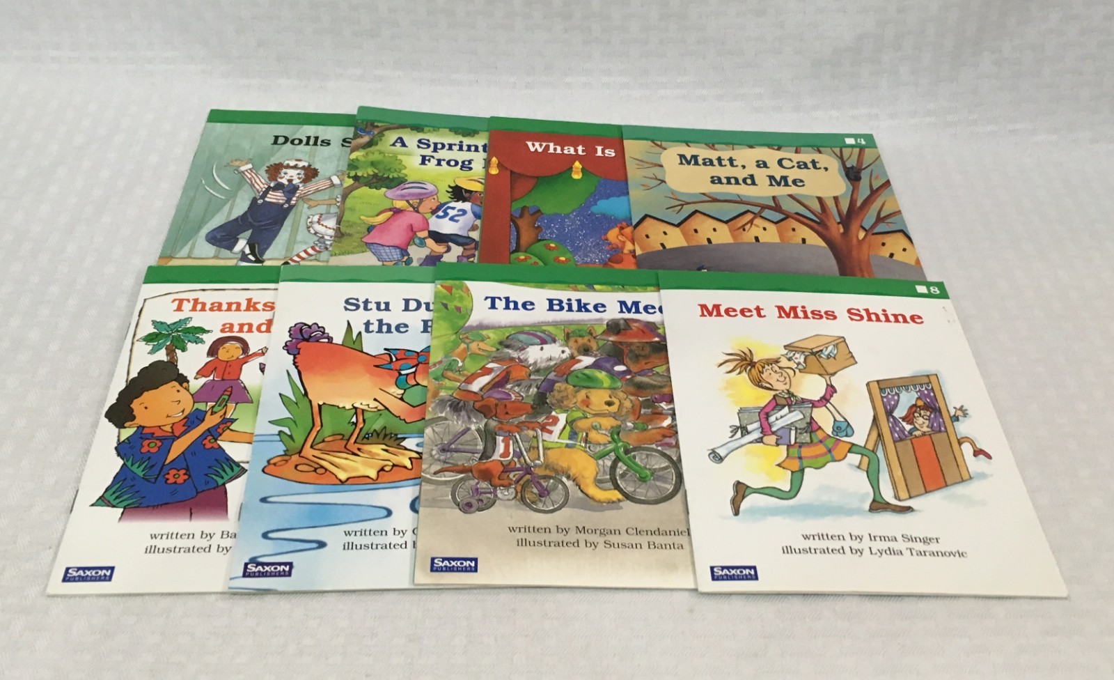 LOT OF 8 SAXON PHONICS & SPELLING STUDENT READERS / GRADE 1 LEVEL B / BOOKS 1-8