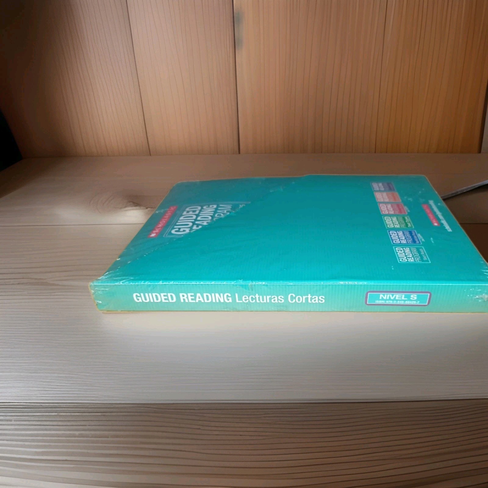 Scholastic includes Spanish-language educational materials Level S