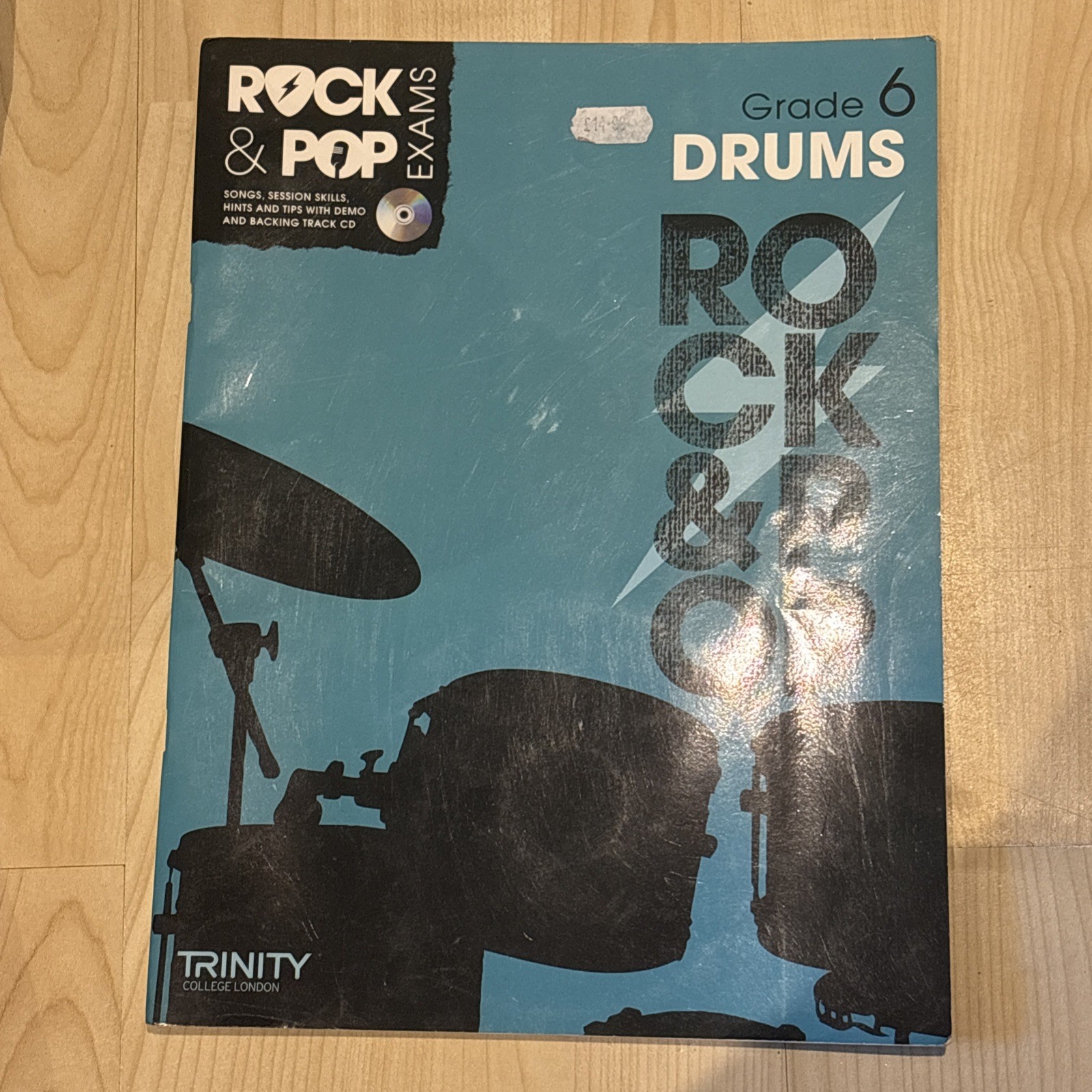 Trinity Rock & Pop Exams: Drums Grade 6 (With Audio C… by Trinity College Lond