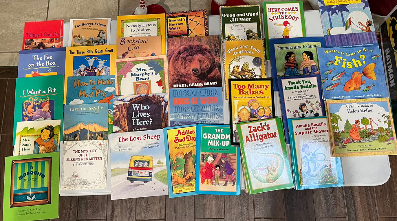 Houghton Mifflin Invitations To Literacy Reading Book Grade 2 Lot Of 31 Vol.