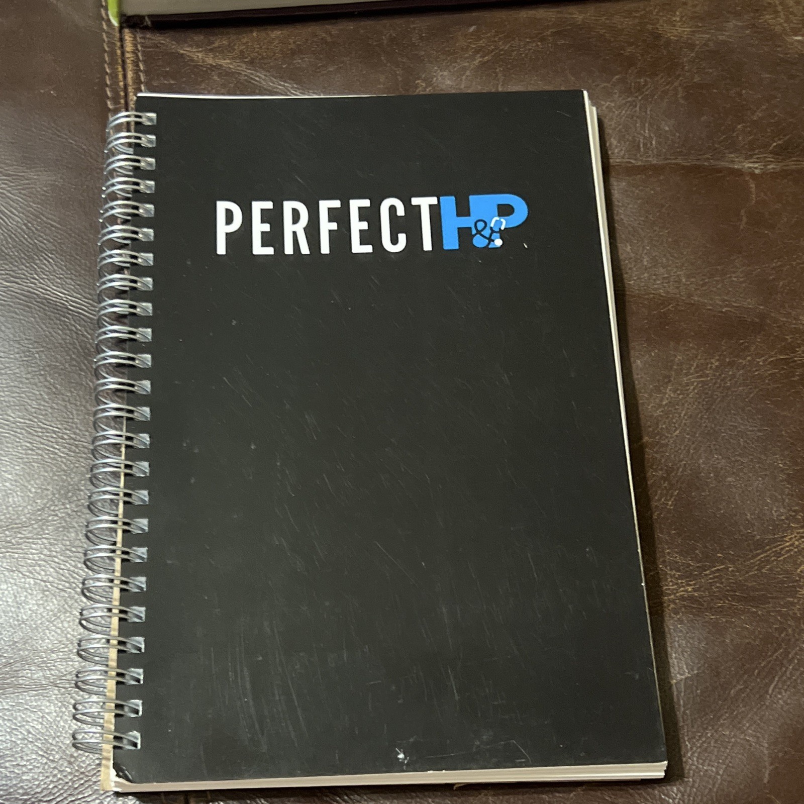 Perfect H&P Spiral Bound Study Guide for Medicine History & Physical Exam (EN)