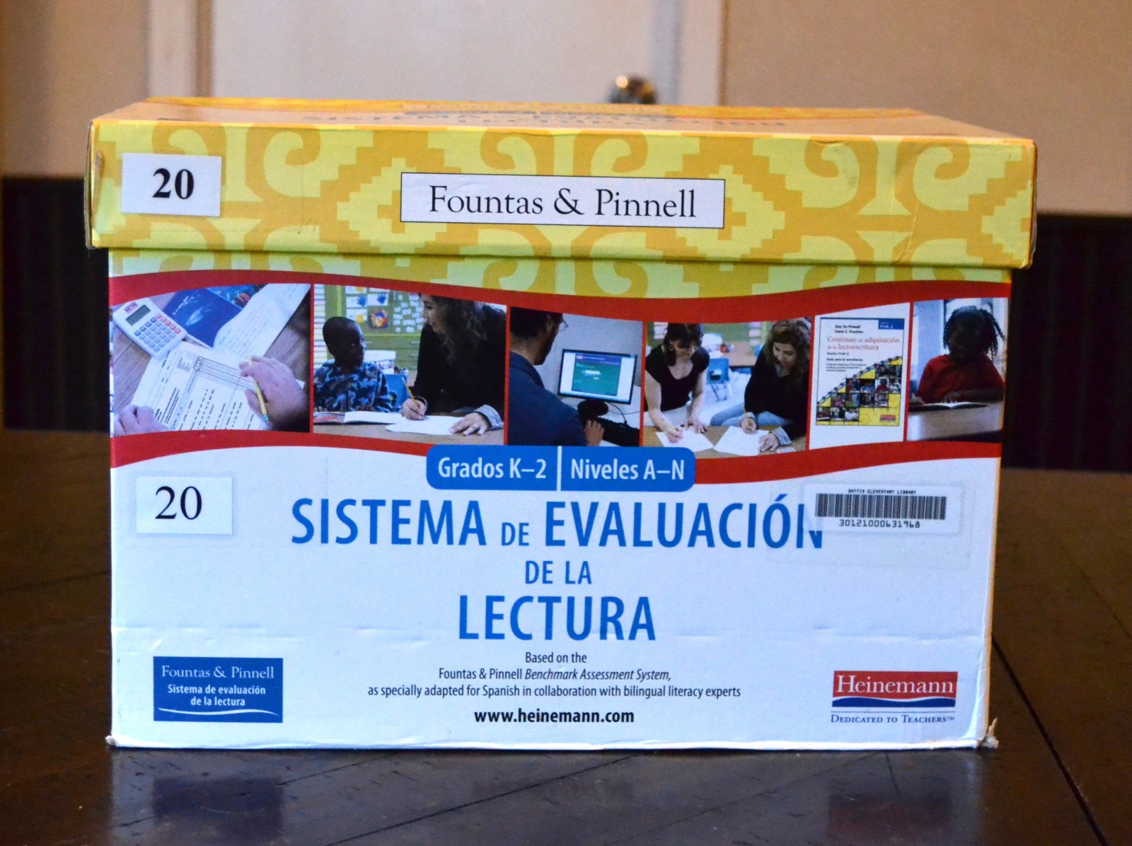 FOUNTAS & PINNELL *Spanish* Grades K-2 Readers A-N Benchmark Assessment System 1